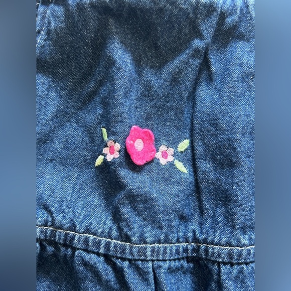 Y2K denim embroidered dress size 12-18 M - Picture 3 of 5